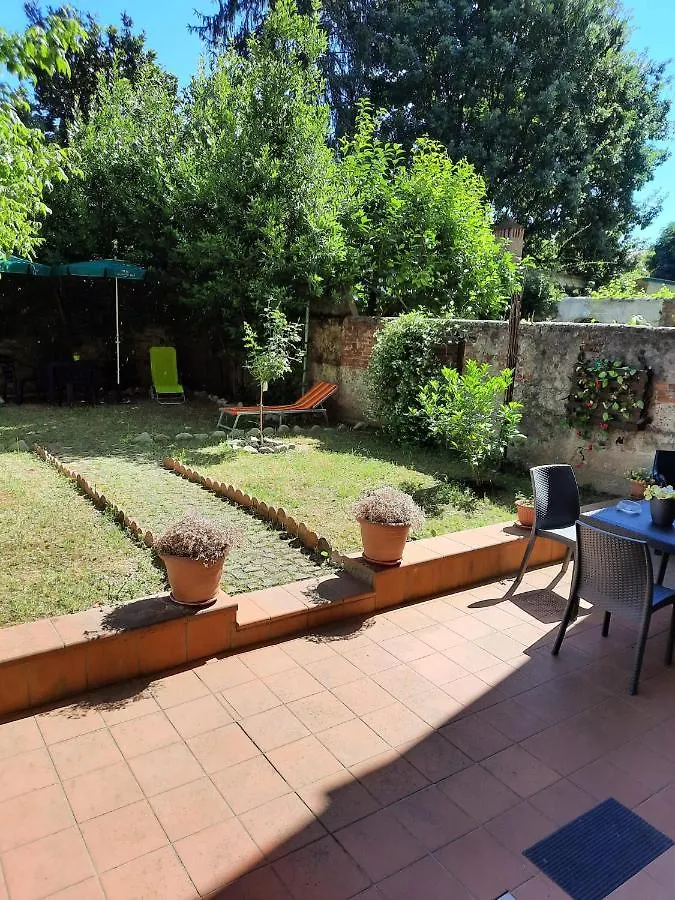 Au Jardin De Florence Guest house