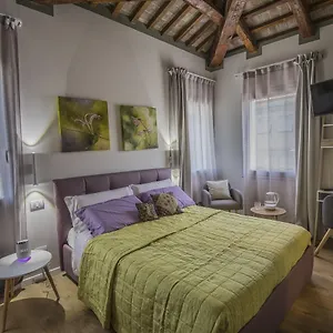 https://a-casa-di-v-ale.hotelinveneto.com